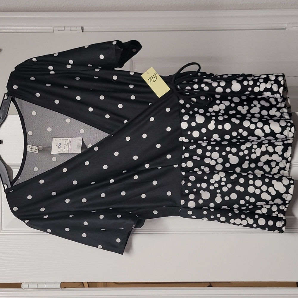 NWT Babydoll Style Top